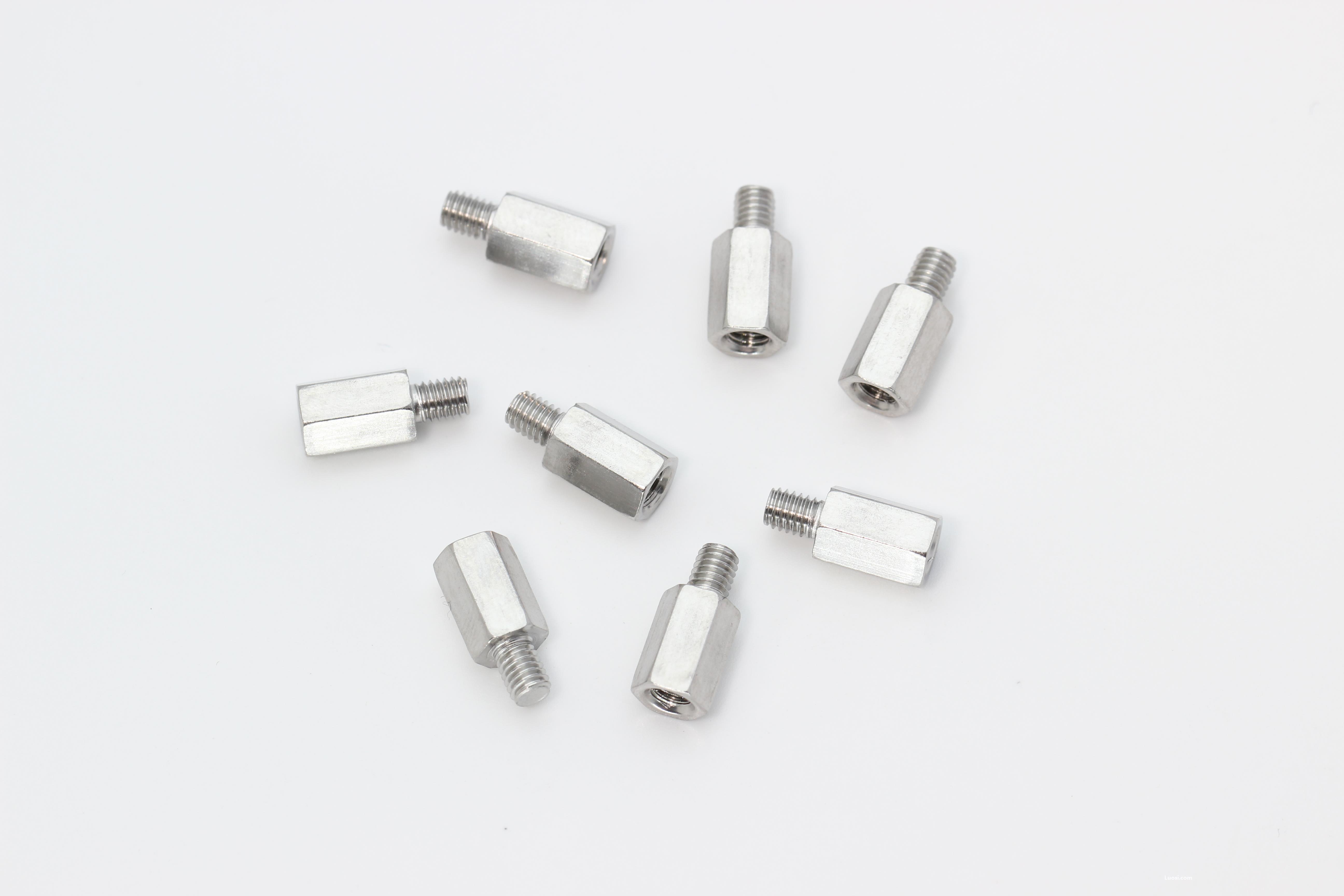 Haozhifeng Machinery lanceert exclusieve hardwarediensten op maat